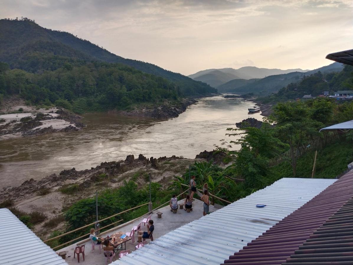 Villa Mekong Guesthouse MuangMuangpakbeng Kültér fotó
