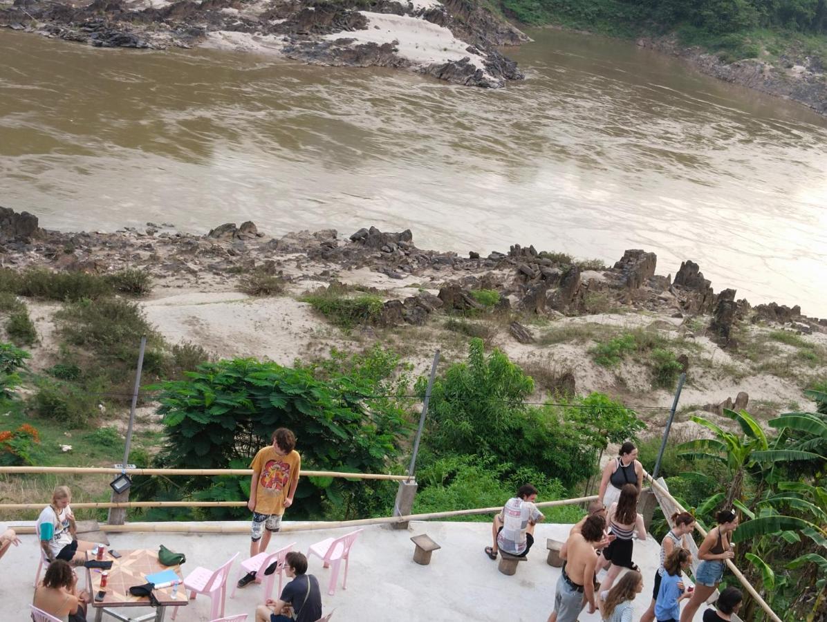 Villa Mekong Guesthouse MuangMuangpakbeng Kültér fotó